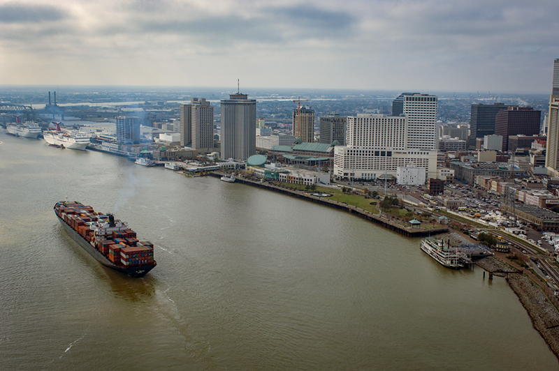 aerial view of downtown New Orleans and the Mississippi River